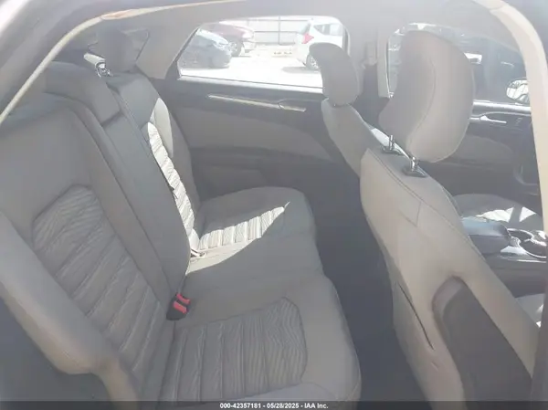 3FA6P0G76GR142765 2016 FORD FUSION - Image 8