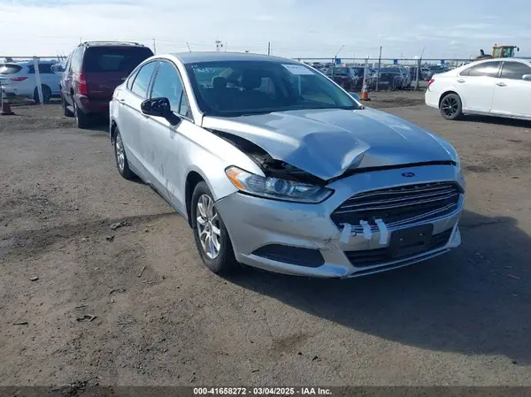 3FA6P0G76GR157735 2016 FORD FUSION - Image 1