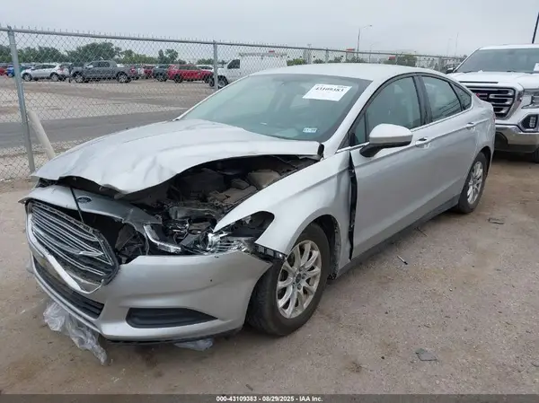 3FA6P0G76GR223958 2016 FORD FUSION - Image 2