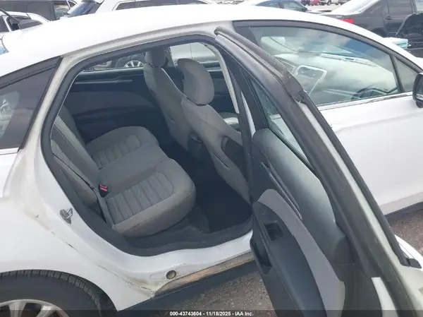 3FA6P0G76GR354288 2016 FORD FUSION - Image 8