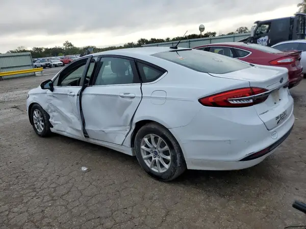3FA6P0G76HR140905 2017 FORD FUSION - Image 2