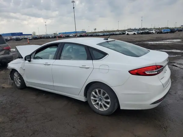 3FA6P0G76HR201962 2017 FORD FUSION - Image 2