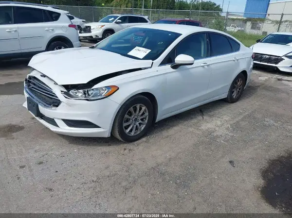 3FA6P0G76HR241670 2017 FORD FUSION - Image 2