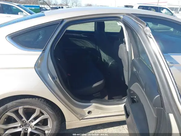 3FA6P0G76HR309174 2017 FORD FUSION - Image 8