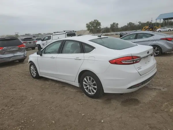 3FA6P0G76HR318537 2017 FORD FUSION - Image 2