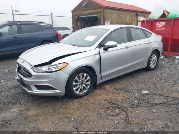 3FA6P0G76HR318733 2017 FORD FUSION - Image 2
