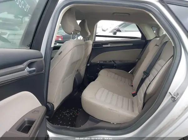 3FA6P0G76HR335239 2017 FORD FUSION - Image 8