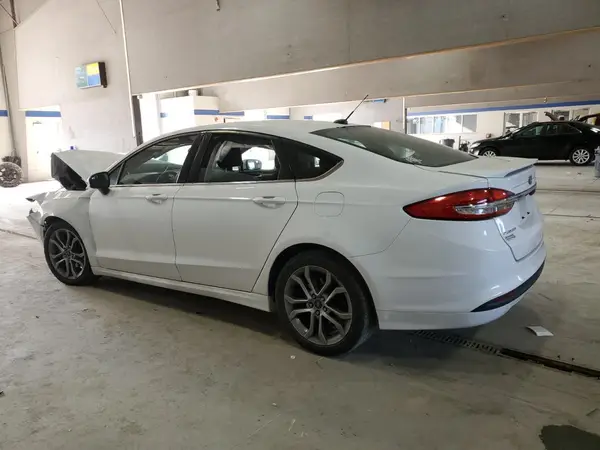 3FA6P0G76HR340103 2017 FORD FUSION - Image 2