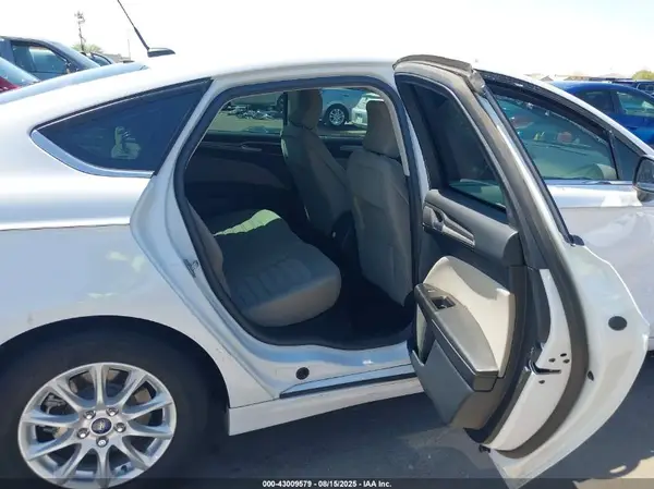 3FA6P0G76HR368287 2017 FORD FUSION - Image 8