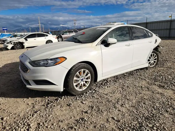 3FA6P0G76HR387597 2017 FORD FUSION - Image 1