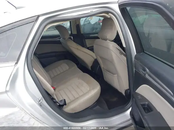 3FA6P0G76JR143616 2018 FORD FUSION - Image 8