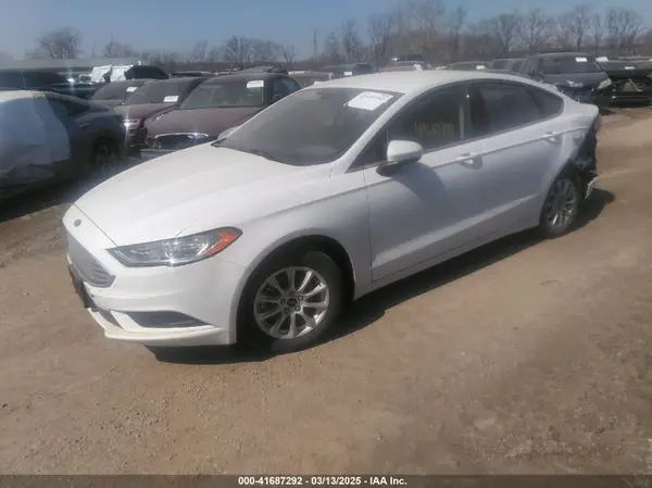 3FA6P0G76JR156558 2018 FORD FUSION - Image 2