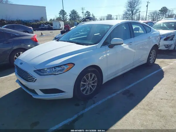 3FA6P0G76JR270205 2018 FORD FUSION - Image 2
