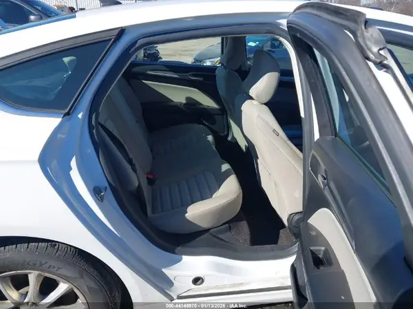 3FA6P0G76JR270205 2018 FORD FUSION - Image 8
