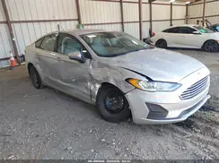 3FA6P0G76KR101917 2019 FORD FUSION
