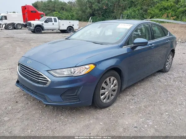 3FA6P0G76KR102002 2019 FORD FUSION - Image 2