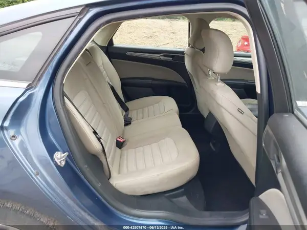 3FA6P0G76KR102002 2019 FORD FUSION - Image 8