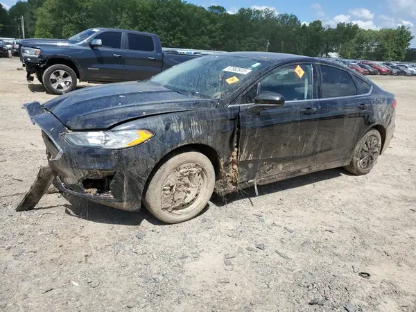 3FA6P0G76KR132665 2019 FORD FUSION - Image 1