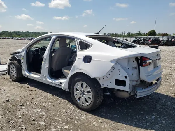 3FA6P0G76KR133489 2019 FORD FUSION - Image 2