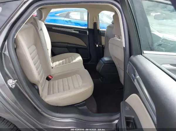 3FA6P0G76KR175547 2019 FORD FUSION - Image 8