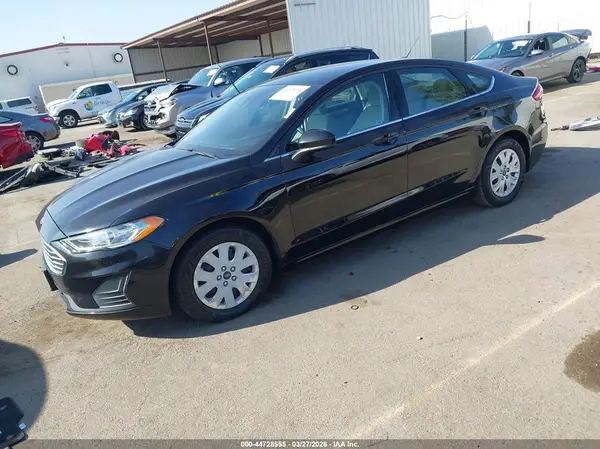 3FA6P0G76KR175550 2019 FORD FUSION - Image 2