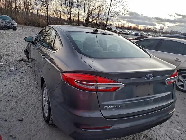 3FA6P0G76KR212984 2019 FORD FUSION - Image 2