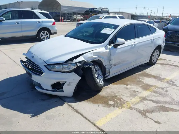 3FA6P0G76KR231602 2019 FORD FUSION - Image 2