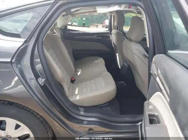 3FA6P0G76KR247492 2019 FORD FUSION - Image 8