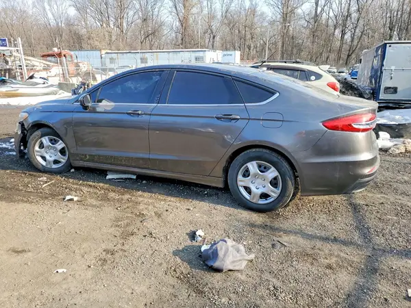 3FA6P0G76KR250151 2019 FORD FUSION - Image 2