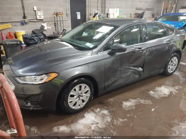 3FA6P0G76LR101580 2020 FORD FUSION - Image 2