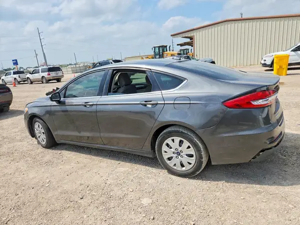 3FA6P0G76LR180944 2020 FORD FUSION - Image 2