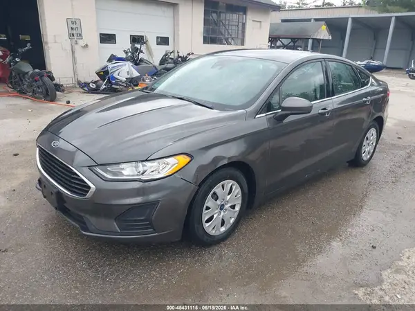 3FA6P0G76LR201422 2020 FORD FUSION - Image 2