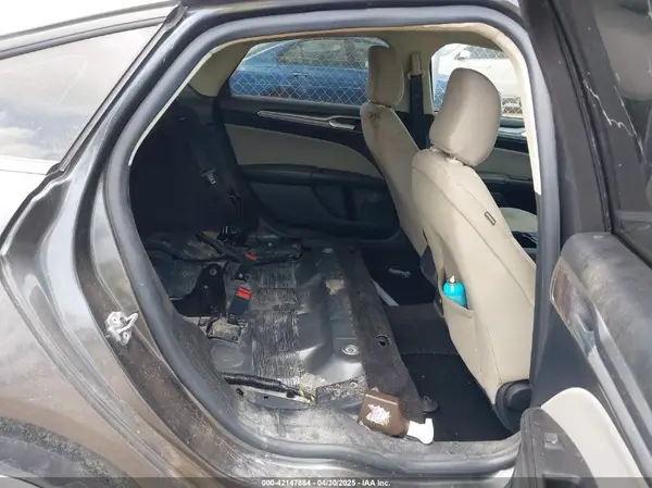 3FA6P0G76LR228460 2020 FORD FUSION - Image 8