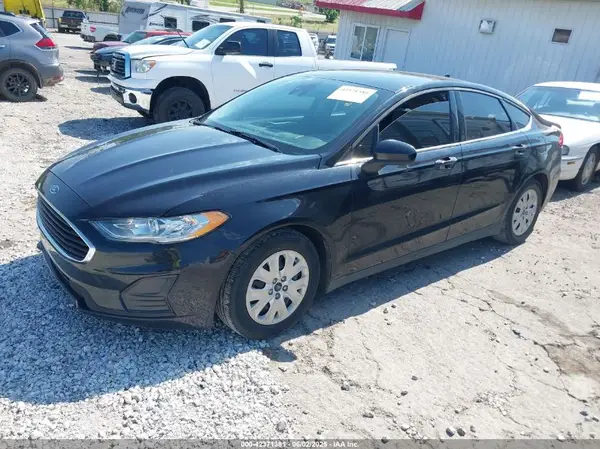 3FA6P0G76LR230659 2020 FORD FUSION - Image 2