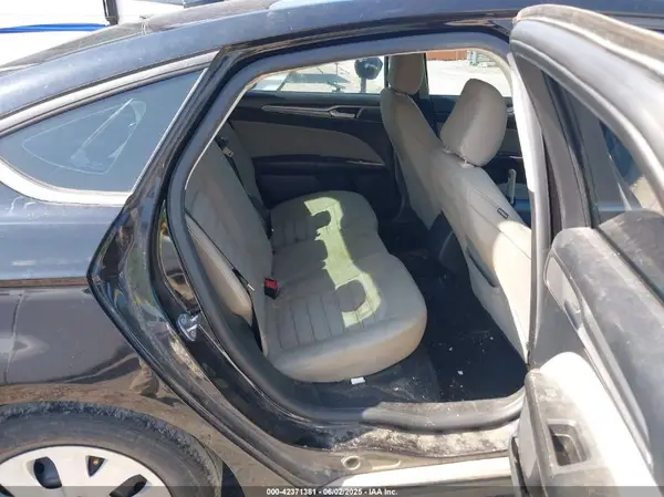 3FA6P0G76LR230659 2020 FORD FUSION - Image 8