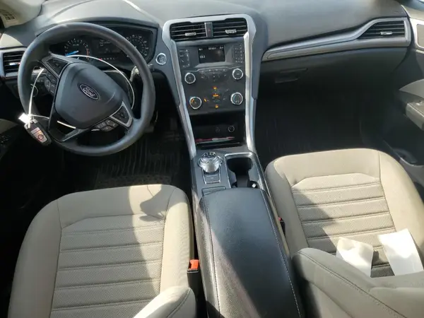 3FA6P0G76LR260762 2020 FORD FUSION - Image 8