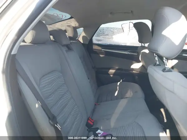 3FA6P0G77GR139325 2016 FORD FUSION - Image 8
