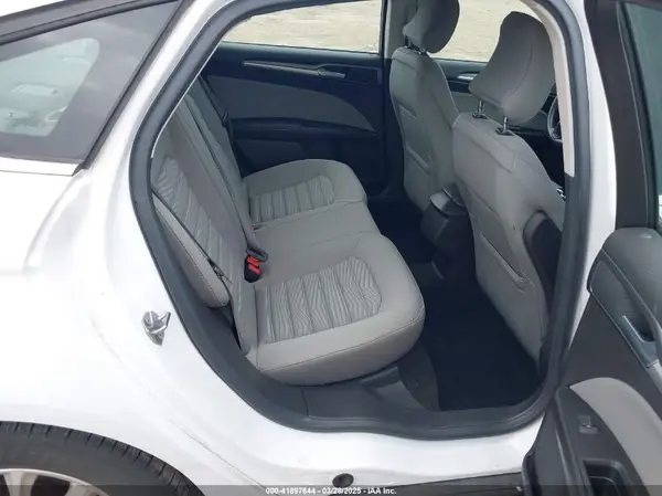 3FA6P0G77GR318206 2016 FORD FUSION - Image 8