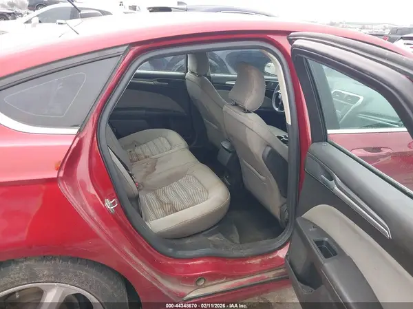 3FA6P0G77GR366496 2016 FORD FUSION - Image 8