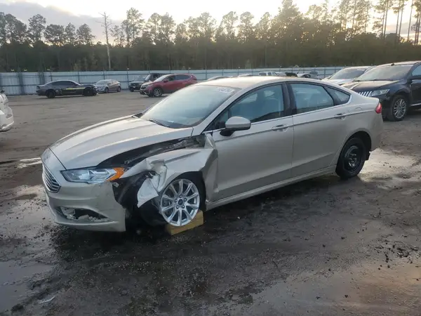 3FA6P0G77HR122946 2017 FORD FUSION - Image 1