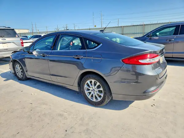 3FA6P0G77HR190003 2017 FORD FUSION - Image 2