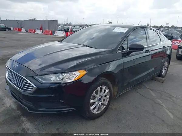 3FA6P0G77HR196531 2017 FORD FUSION - Image 2