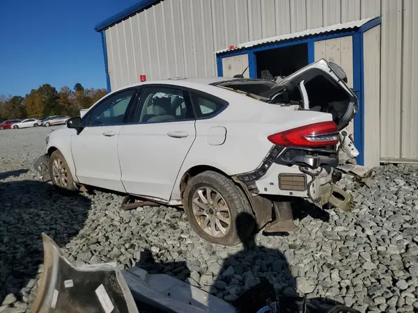 3FA6P0G77HR201971 2017 FORD FUSION - Image 2