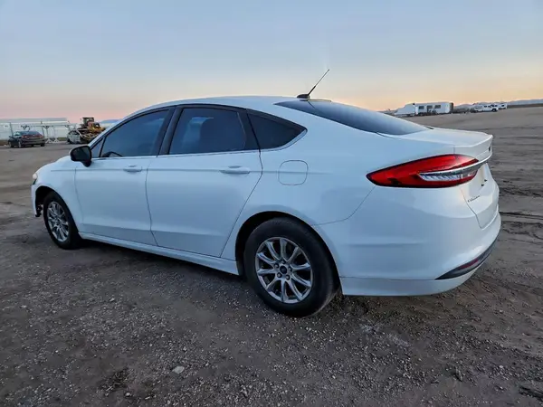3FA6P0G77HR215689 2017 FORD FUSION - Image 2