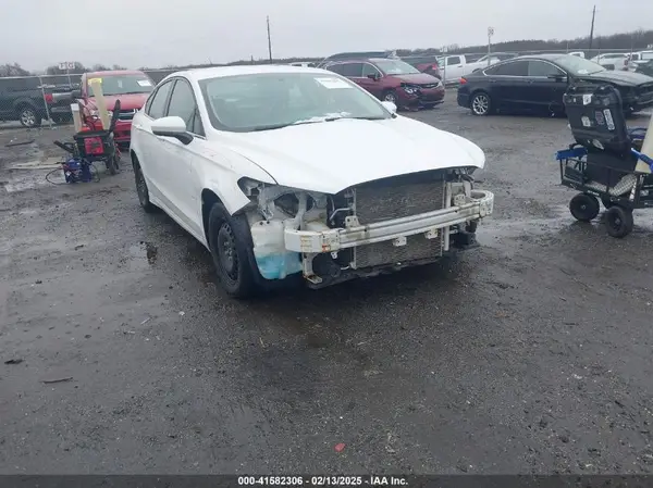 3FA6P0G77HR235084 2017 FORD FUSION - Image 1