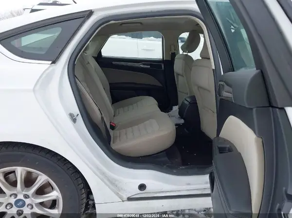 3FA6P0G77HR318708 2017 FORD FUSION - Image 8