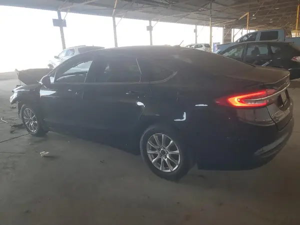 3FA6P0G77HR413818 2017 FORD FUSION - Image 2