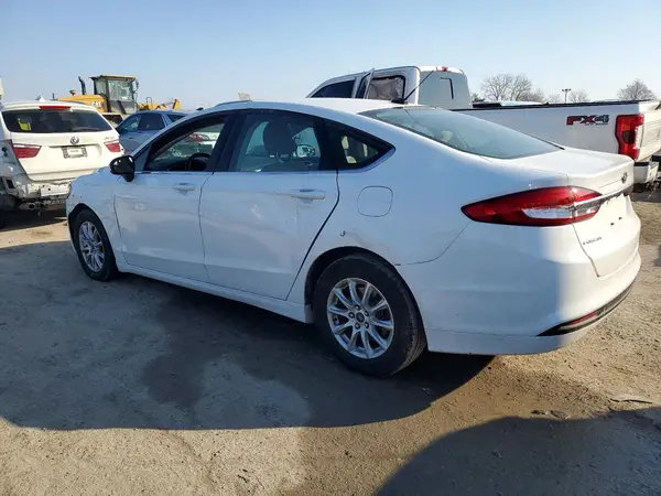 3FA6P0G77JR146475 2018 FORD FUSION - Image 2