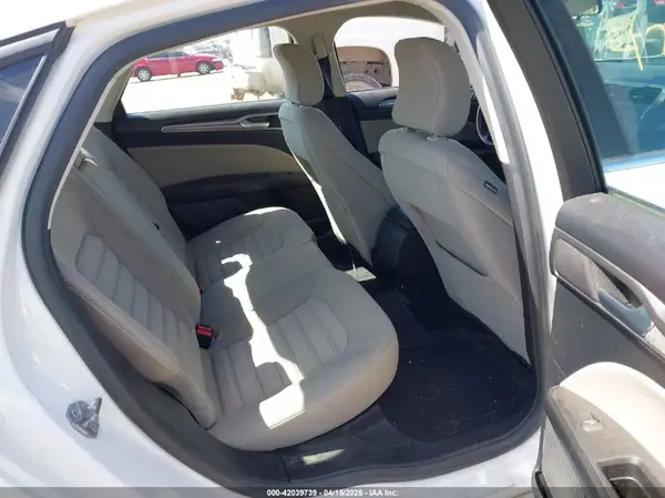 3FA6P0G77JR156634 2018 FORD FUSION - Image 8