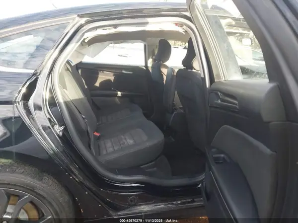 3FA6P0G77JR167097 2018 FORD FUSION - Image 8